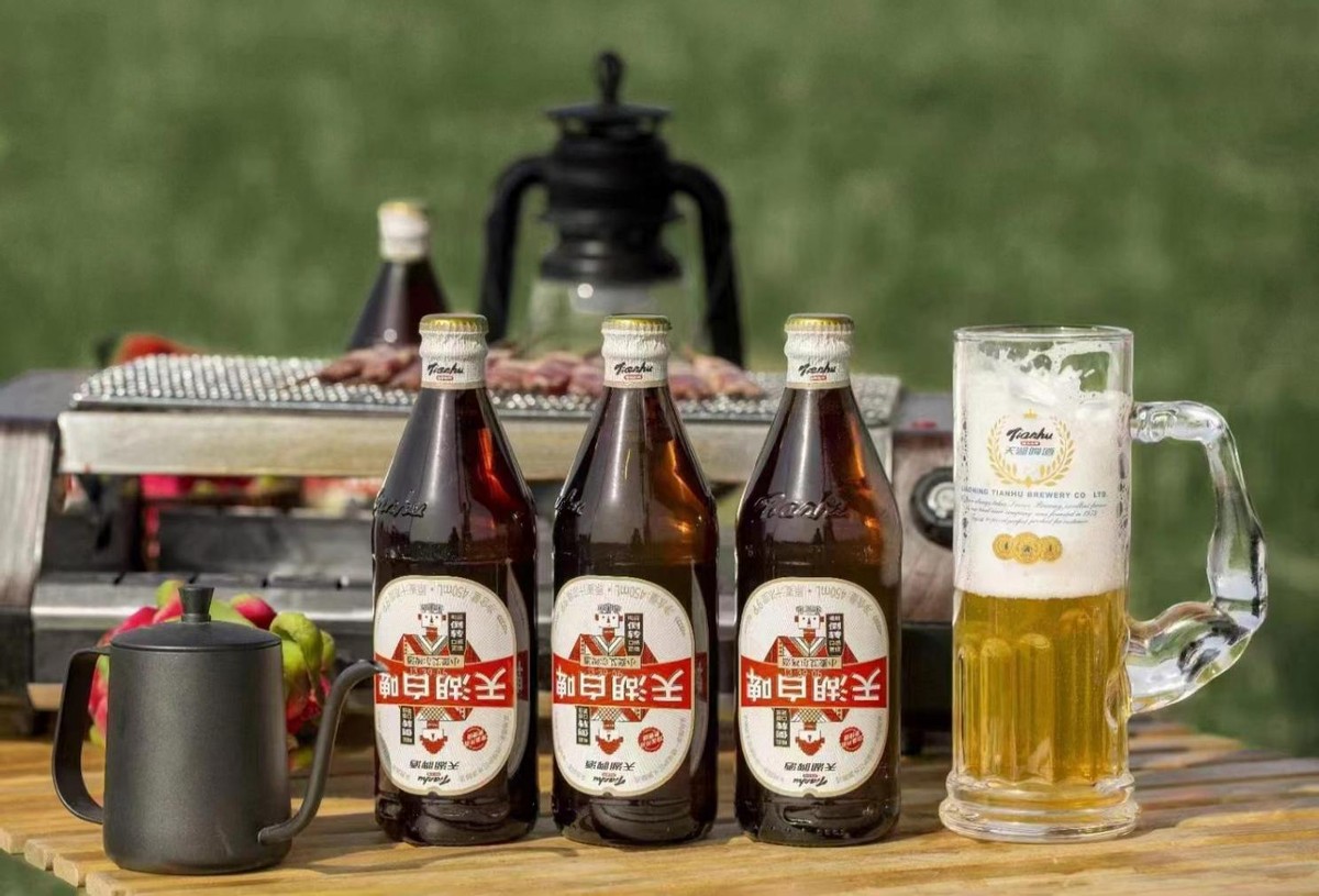 抚顺天湖白啤荣耀加冕“辽宁优品”，引领品质标杆新高度！